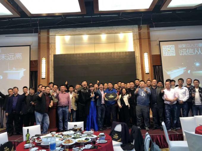 Inkjet CAD Cutter Plotter Machine สําหรับกระเป๋ารองเท้า เสื้อผ้าผ้ากระดาษรูปแบบ 8